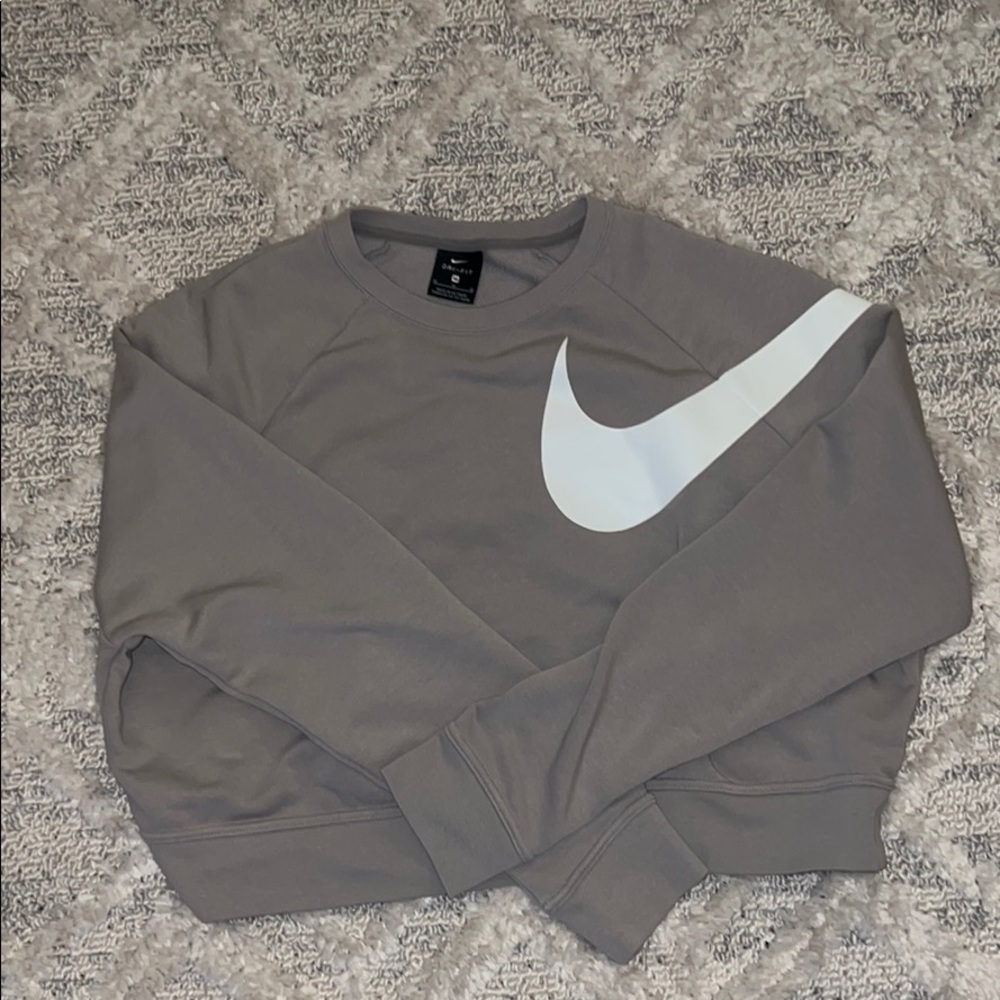 Nike cropped crew neck